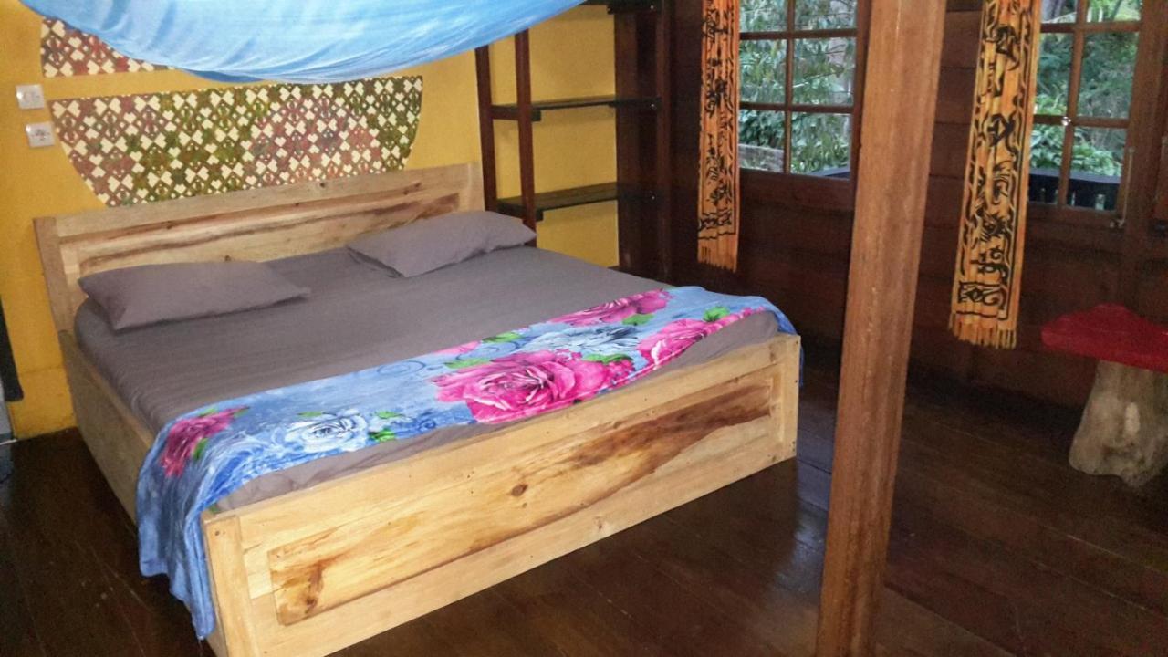 Liberta Homestay Tuktuk Eksteriør billede